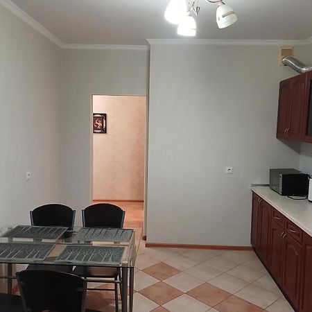 Cosy Flat Leilighet Kiev Eksteriør bilde